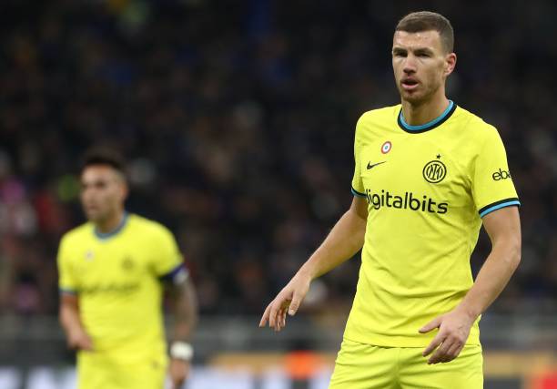 演着重要角 演着重要角