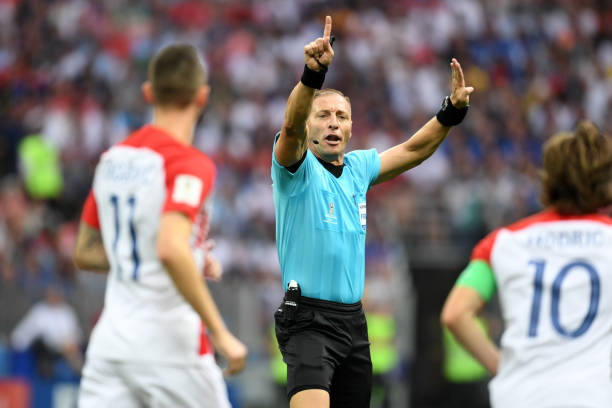 一个疏忽的 一个疏忽的