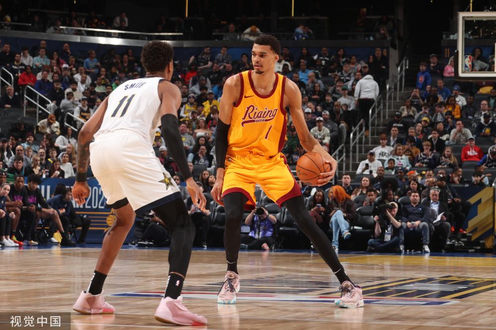 並迅速改變 並迅速改變